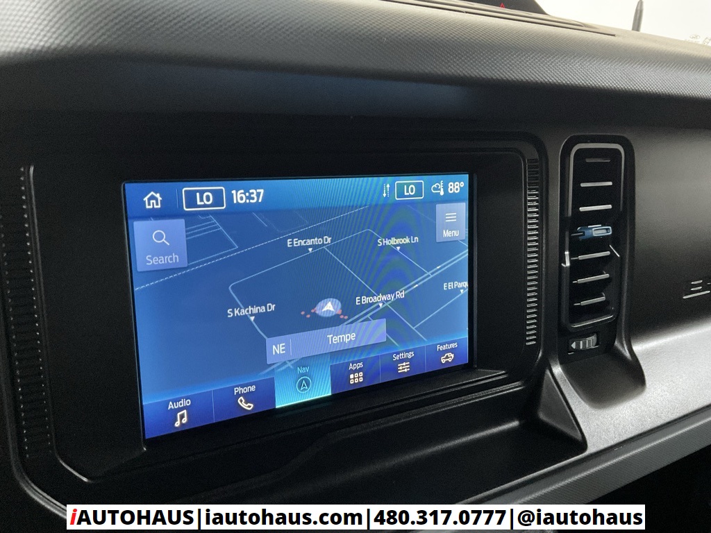 2022 Ford Bronco Black Diamond photo 32