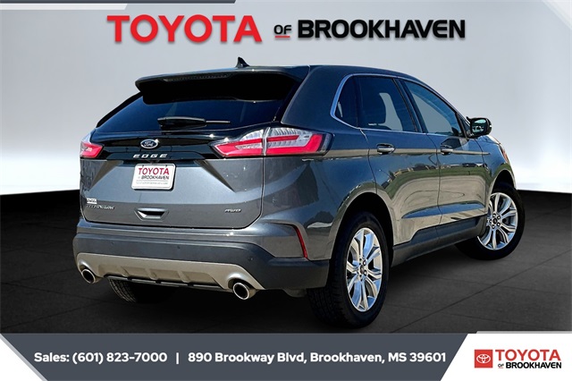 2024 Ford Edge Titanium photo 11