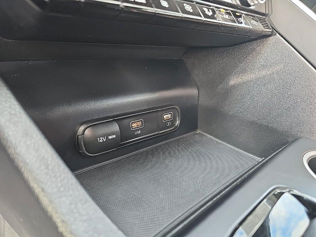 2023 Kia K5 GT-Line photo 18
