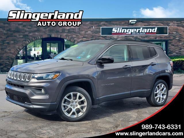 2022 Jeep Compass Latitude Lux's photo