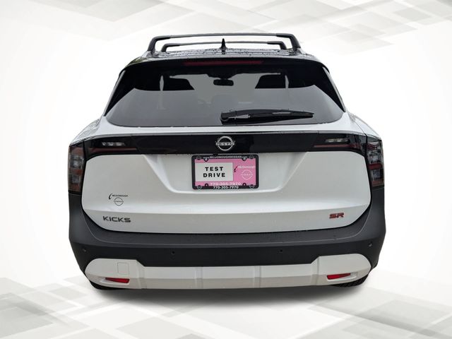 2025 Nissan Kicks SR photo 3