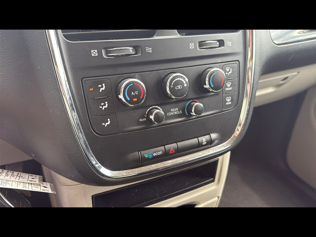 2019 Dodge Grand Caravan SE Sport photo 20