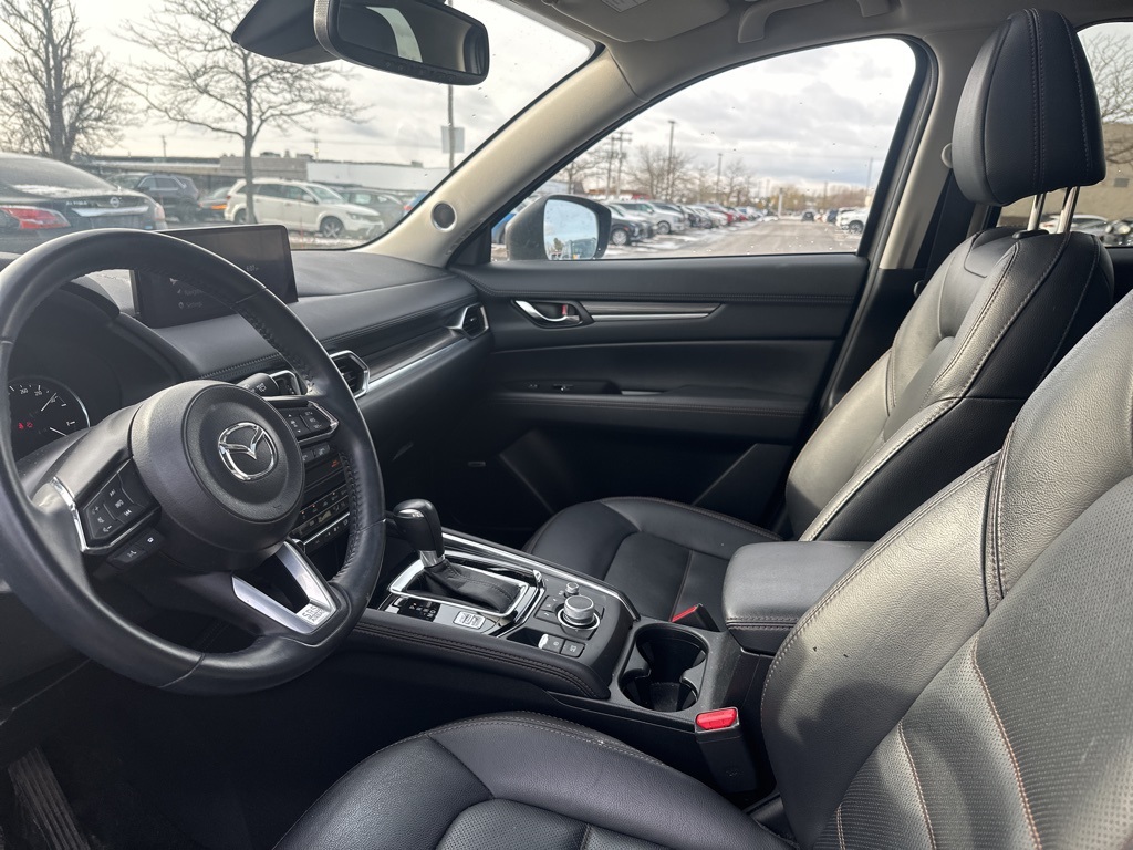 2021 Mazda CX-5 Grand Touring photo 2