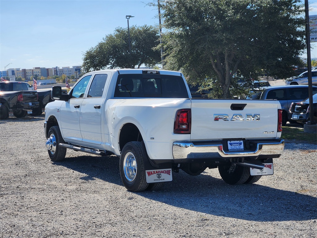 2026 Ram 3500 Tradesman photo 3