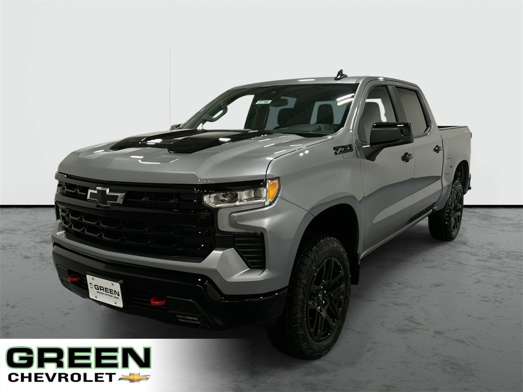 2026 Chevrolet Silverado LT's photo