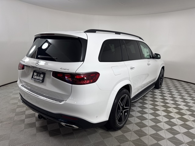 2026 Mercedes Benz GLS 450 4MATIC photo 6