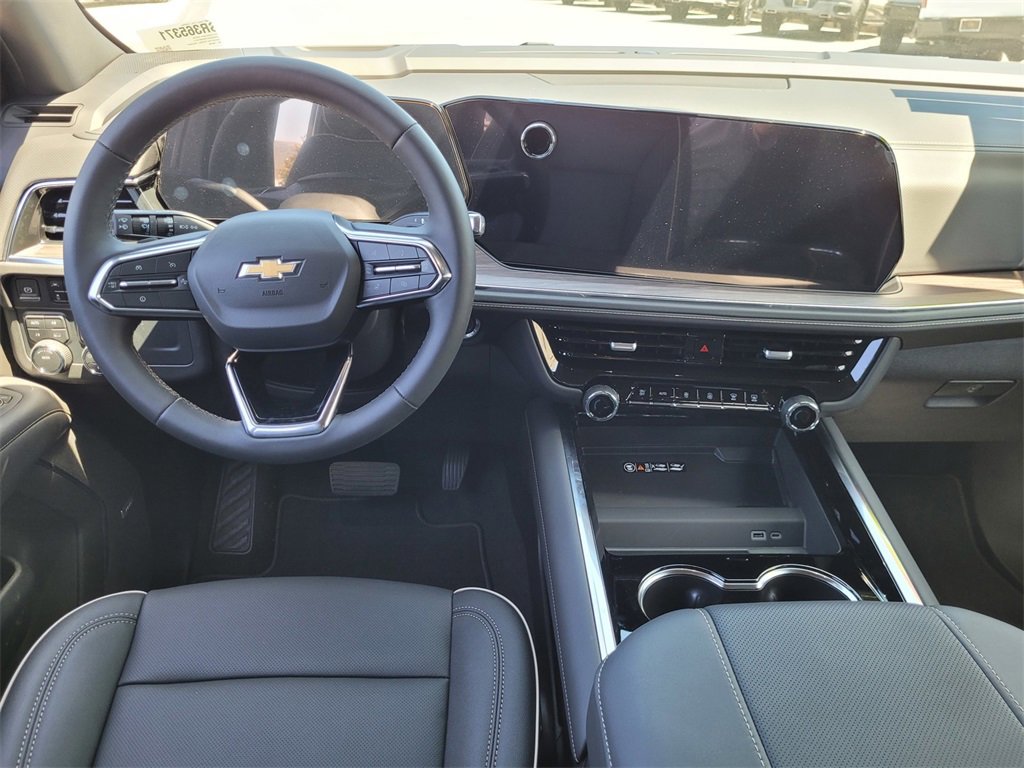 2025 Chevrolet Tahoe Premier photo 9