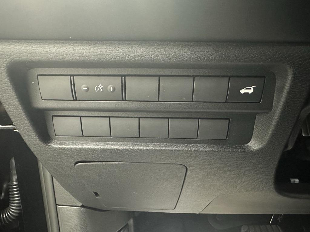 2025 Mitsubishi Outlander SE photo 27