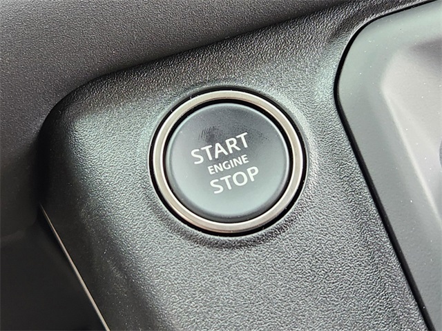 2024 Land Rover Defender 110 S photo 18