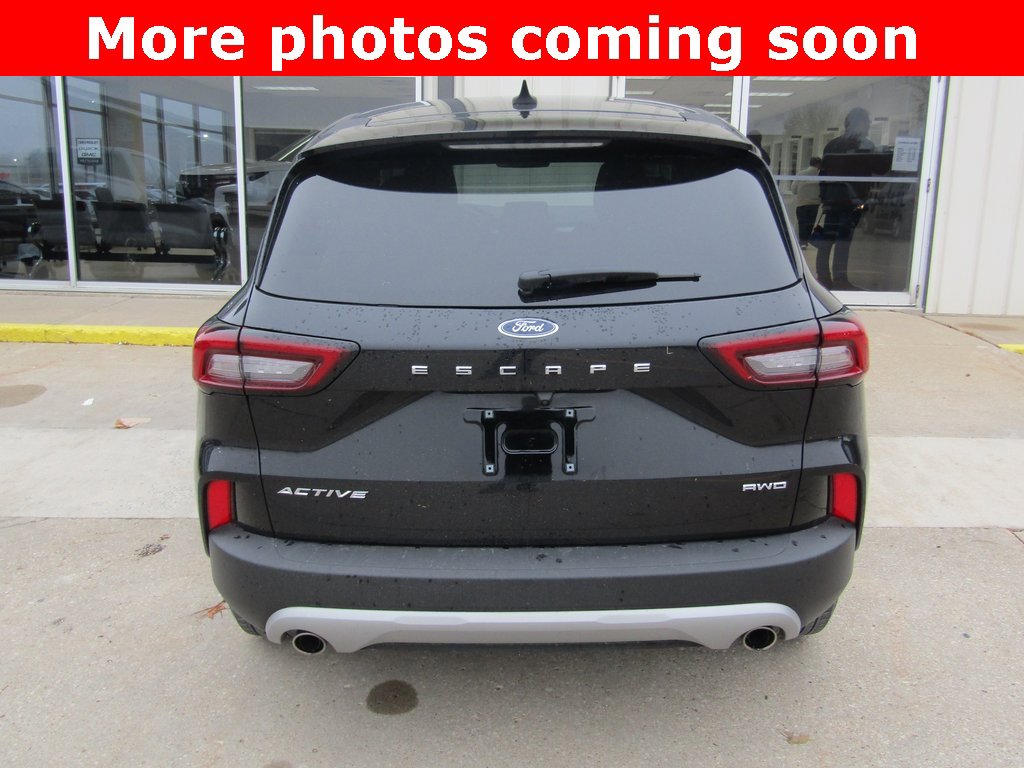 2025 Ford Escape Active photo 4