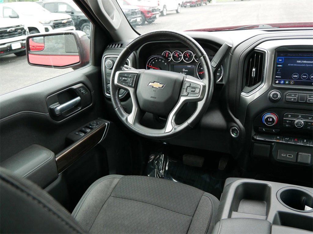 2021 Chevrolet Silverado 1500 LT photo 13