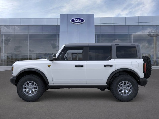 2025 Ford Bronco Badlands photo 3