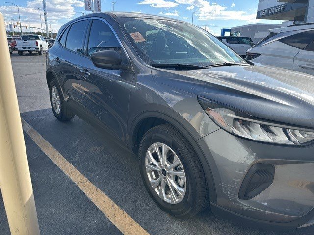 2023 Ford Escape Active photo 3