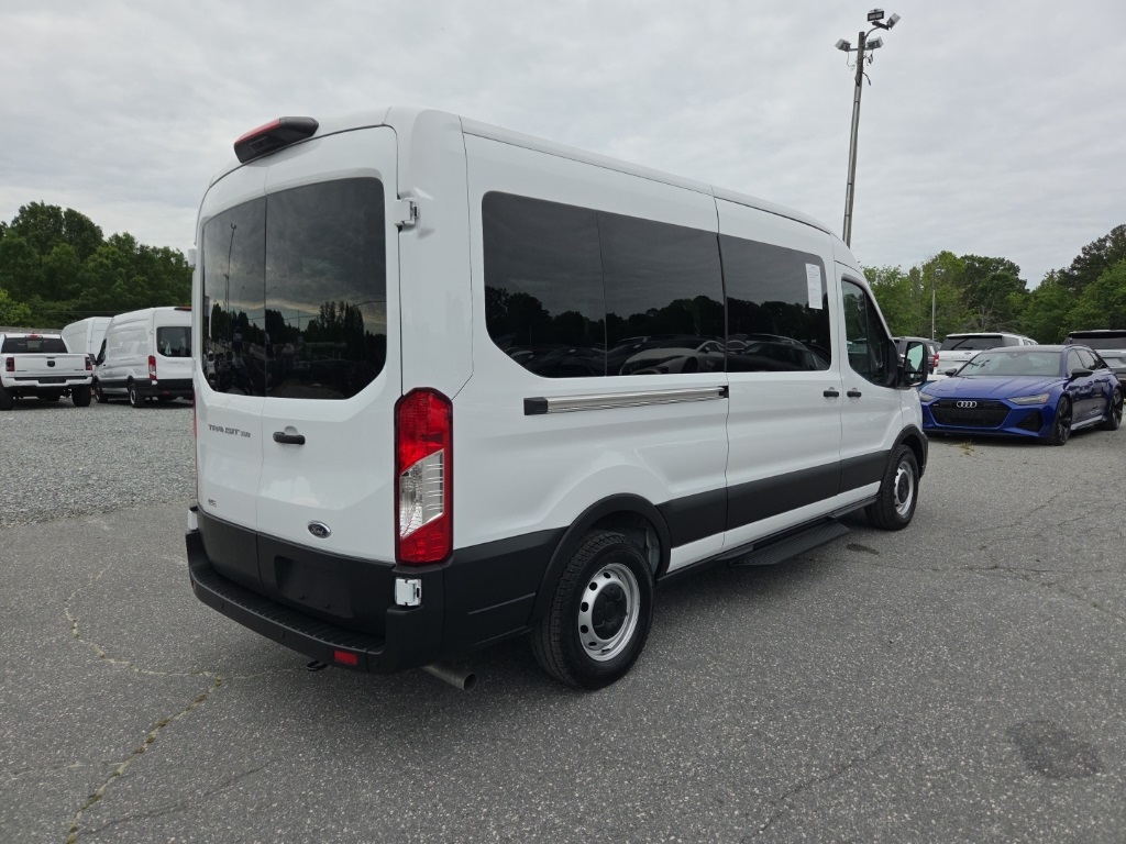 2024 Ford Transit XL photo 4