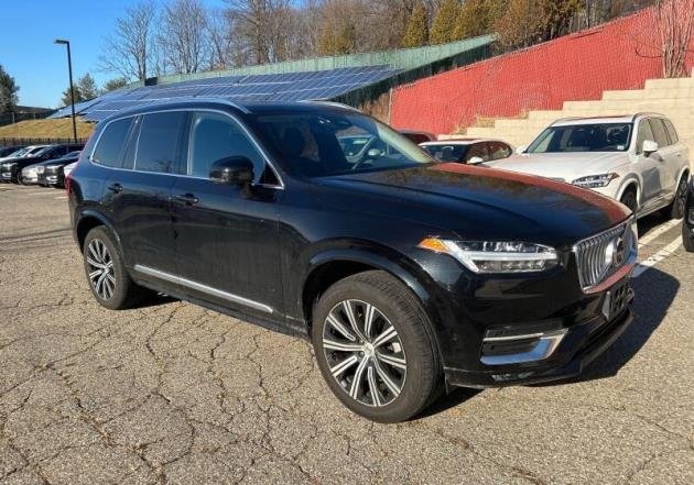 2024 Volvo XC90 Plus's photo