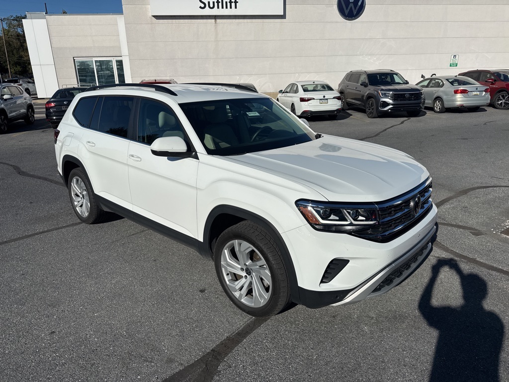 2023 Volkswagen Atlas V6 SE Technology photo 3