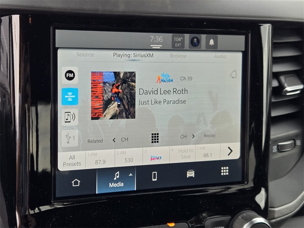 2025 Ram 1500 Tradesman photo 8