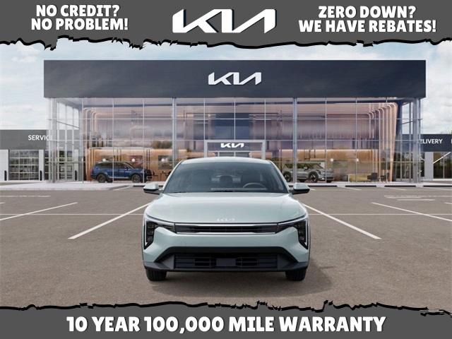 2025 Kia K4 LXS photo 2