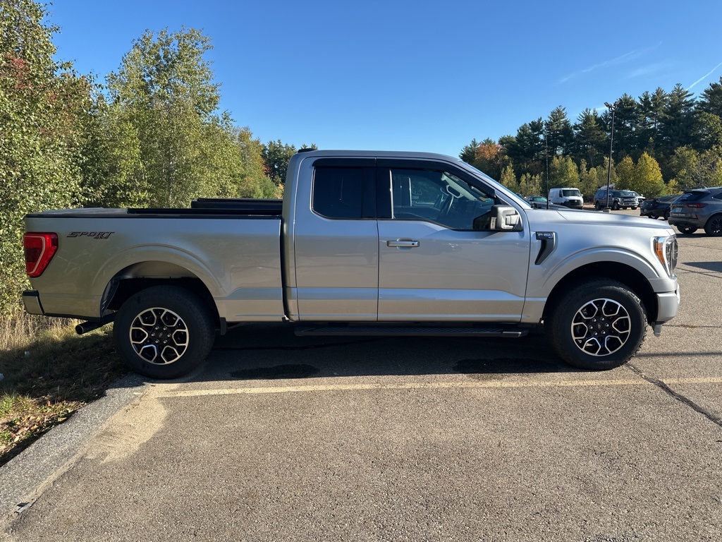 2023 Ford F-150 XLT photo 3