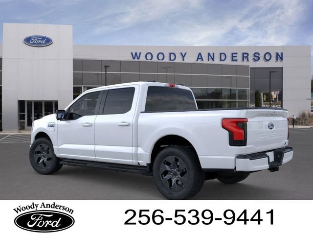 2025 Ford F-150 Lightning photo 4