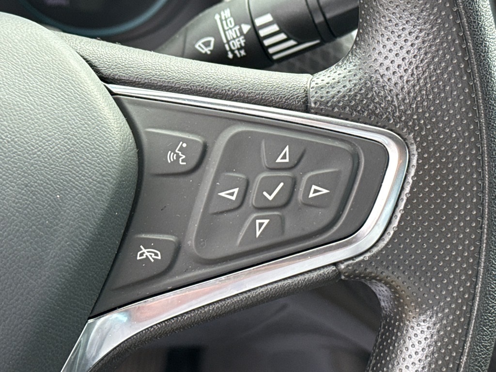 2024 Chevrolet Malibu 1LT photo 17