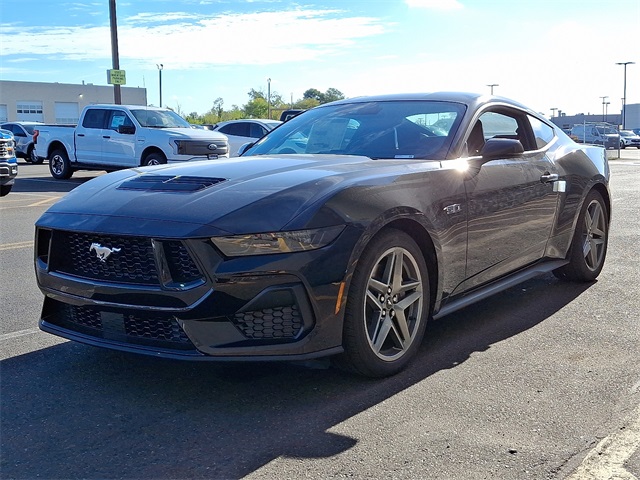 2025 Ford Mustang GT Premium photo 3