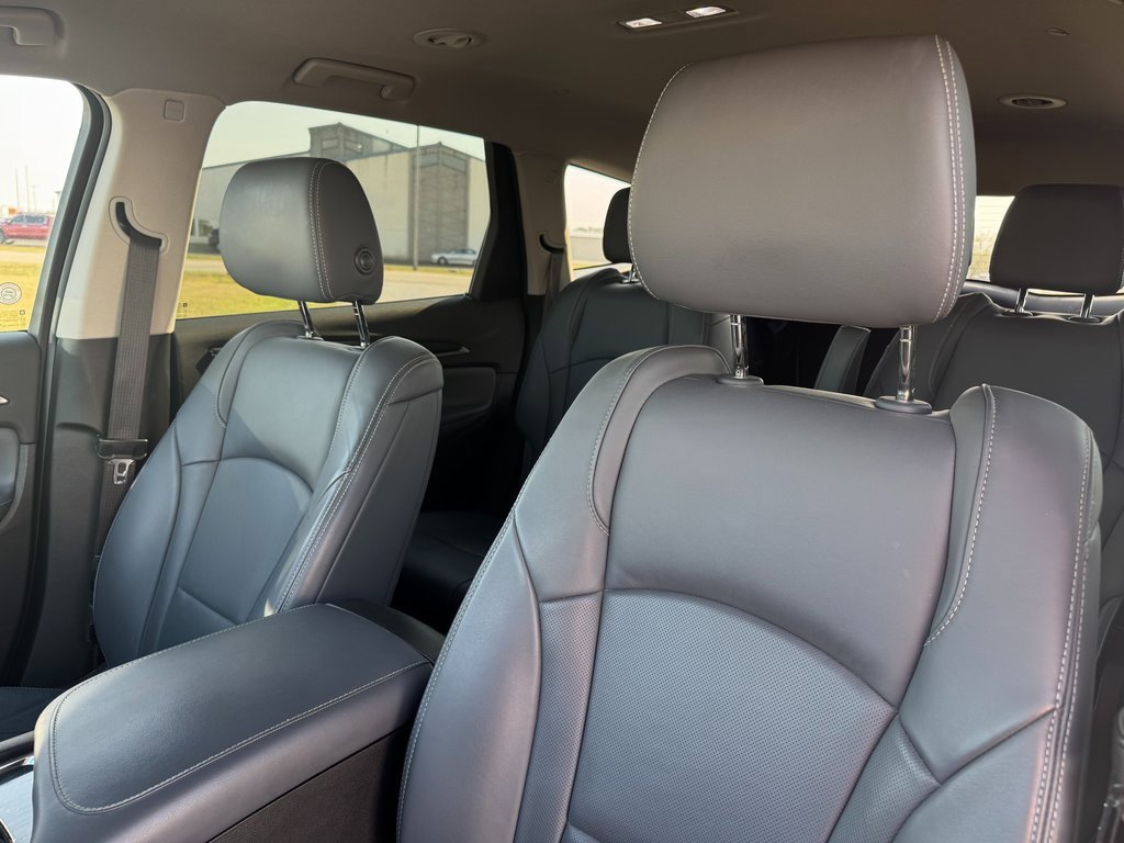 2021 Buick Enclave Essence photo 9