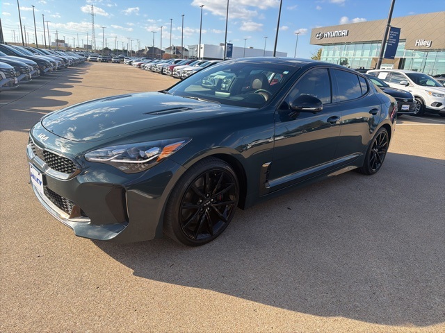 2023 Kia Stinger GT2's photo