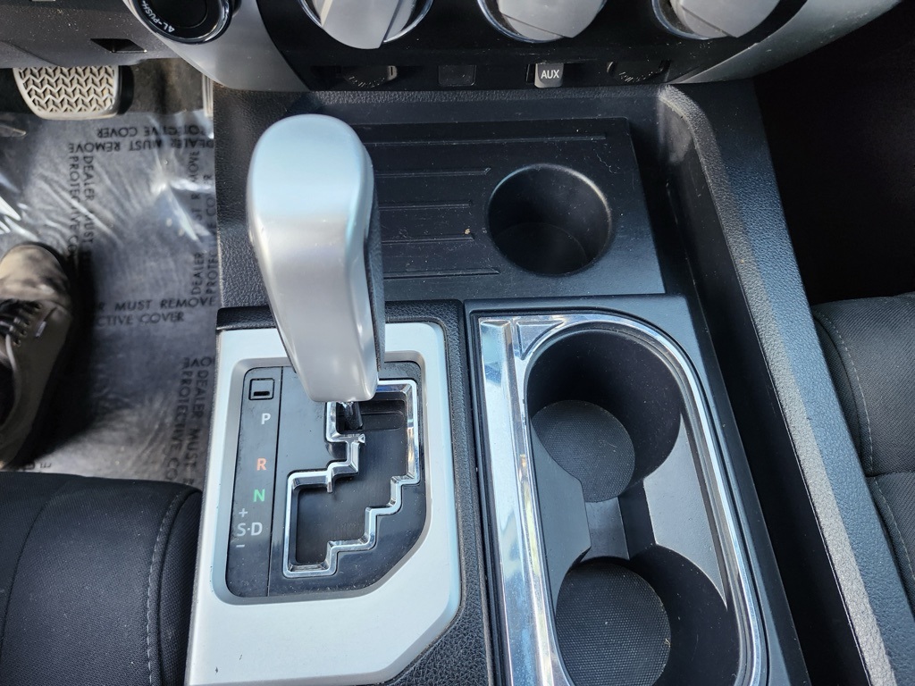2019 Toyota Tundra SR5 photo 17