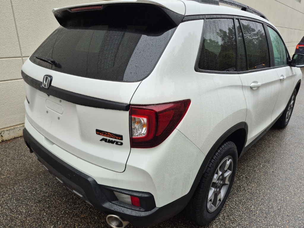 2023 Honda Passport TrailSport photo 4