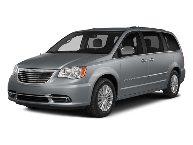 2014 Chrysler Town & Country Touring's photo