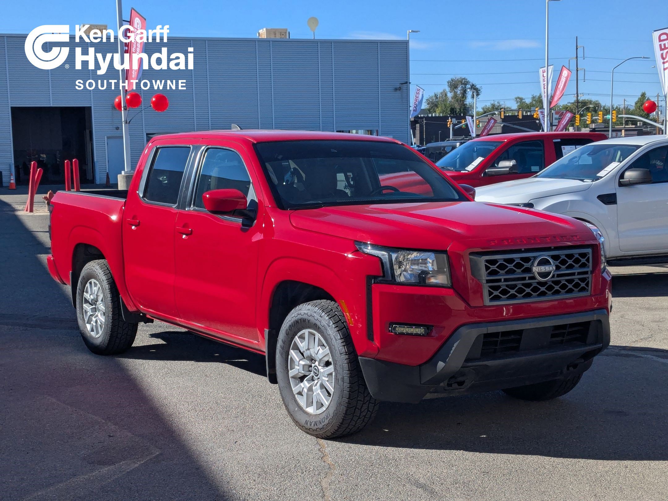 2022 Nissan Frontier SV's photo