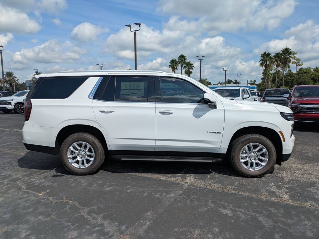 2025 Chevrolet Tahoe LS photo 2
