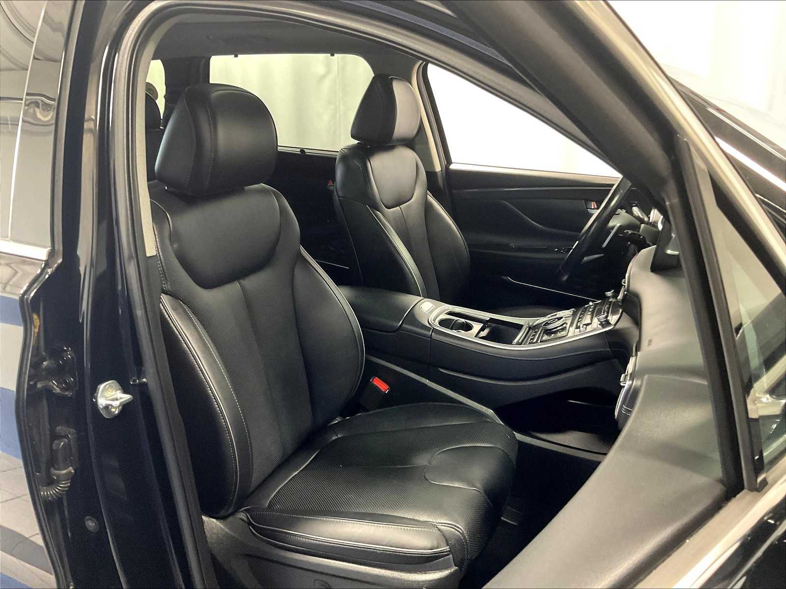 2023 Hyundai Santa Fe Limited photo 10