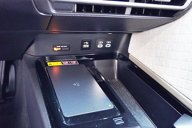 Used 2025 Gray Toyota XLE image 26