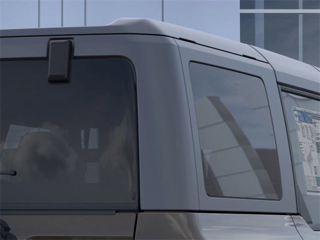 2025 Ford Bronco Outer Banks photo 17