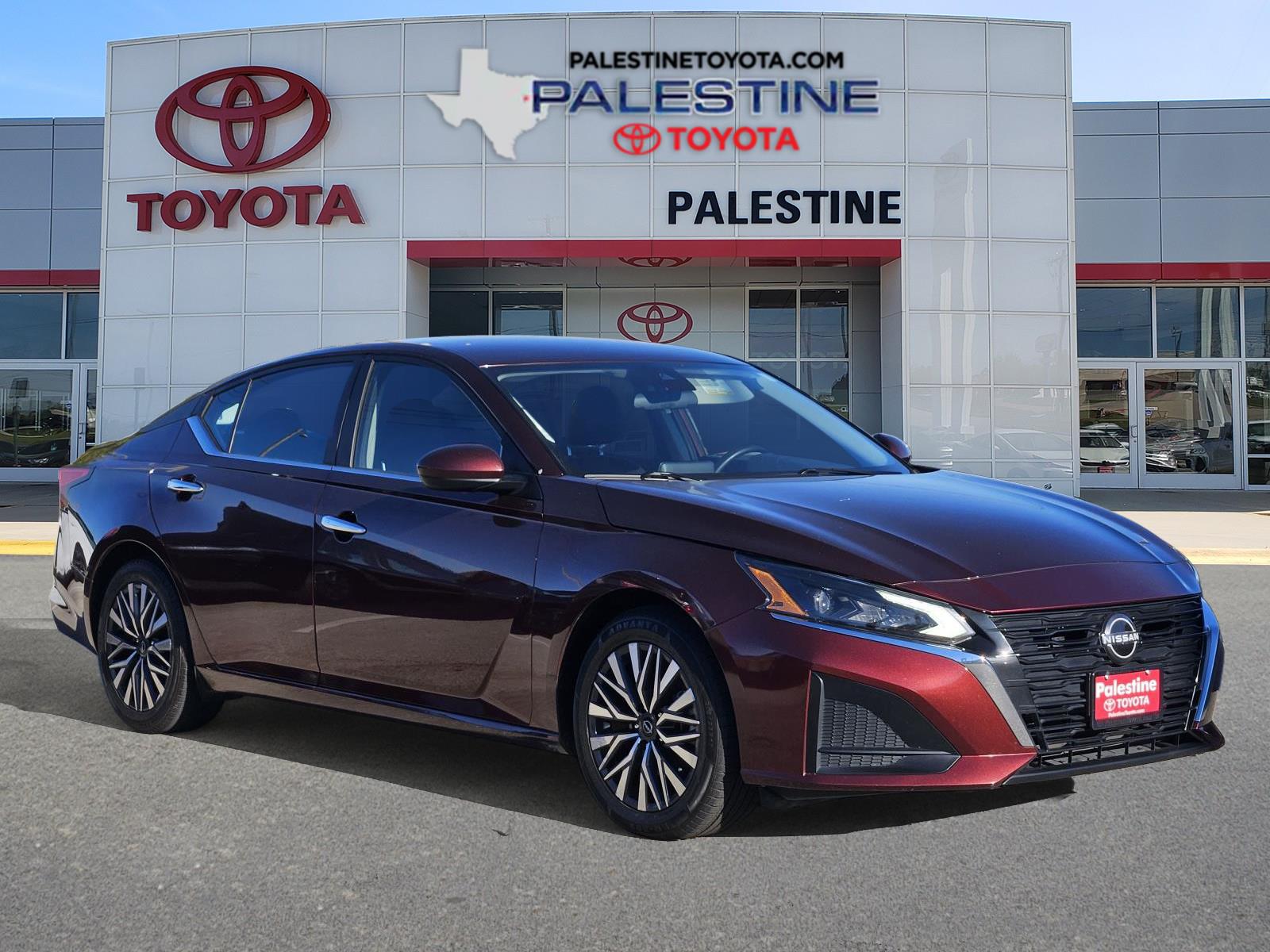 2023 Nissan Altima SV's photo