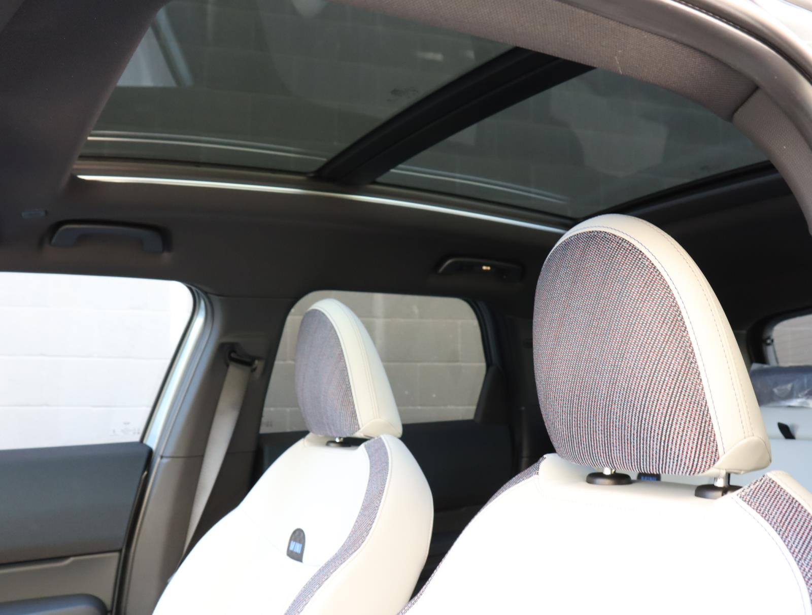 2025 Mini Countryman S ALL4 photo 17