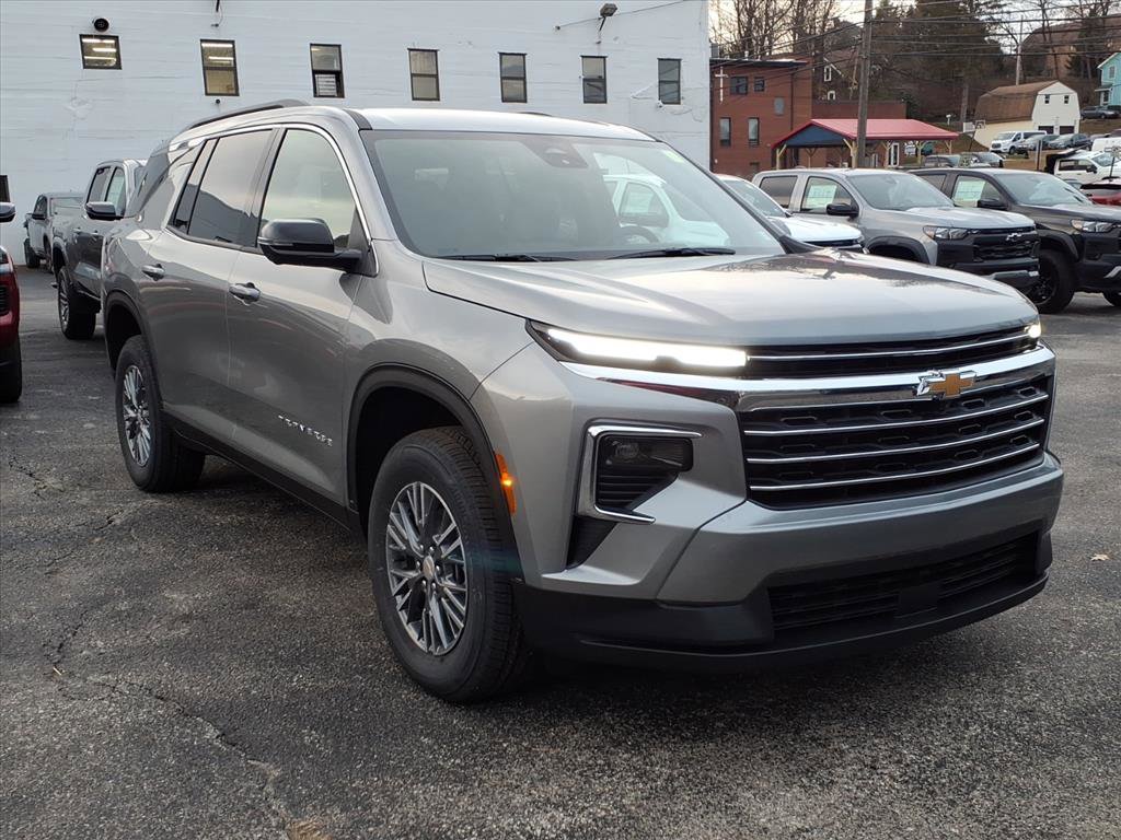 2026 Chevrolet Traverse LT's photo