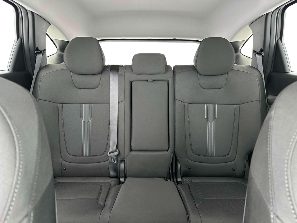 2025 Hyundai Tucson SEL Convenience photo 16