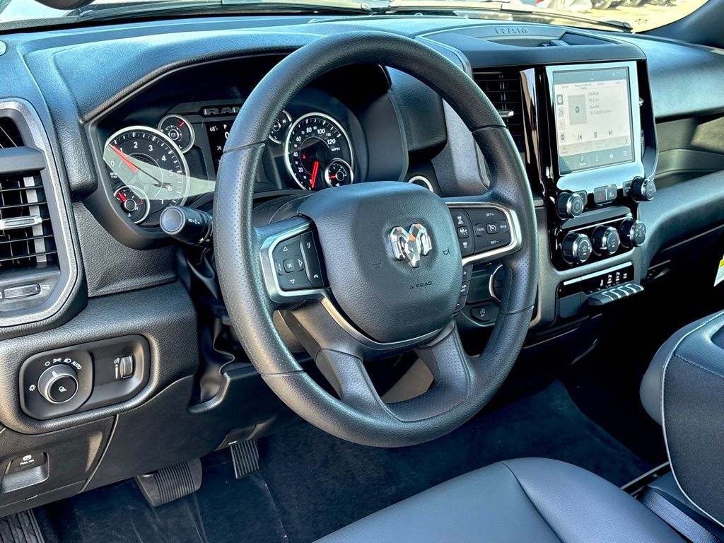 2026 Ram 1500 Tradesman photo 5