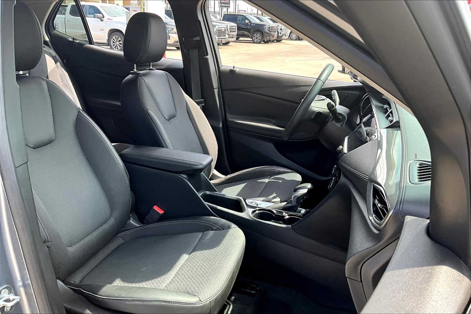 2022 Buick Encore GX Select photo 8