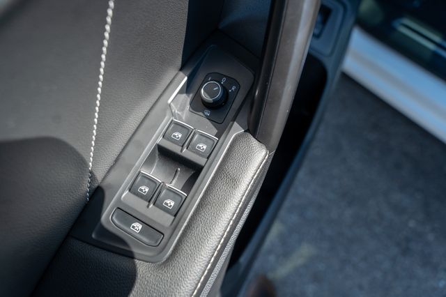 2022 Volkswagen Tiguan SE R-Line Black photo 23