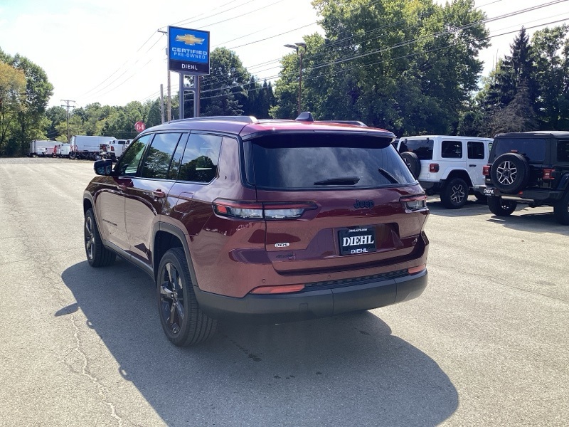 2025 Jeep Grand Cherokee Altitude X photo 5