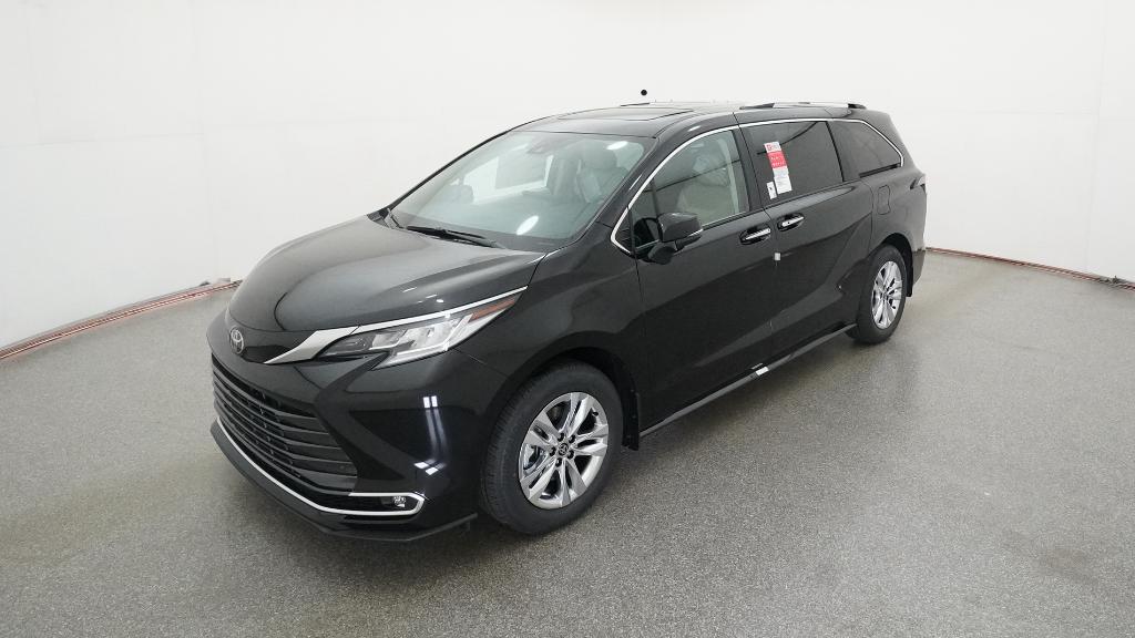 2026 Toyota Sienna Limited's photo
