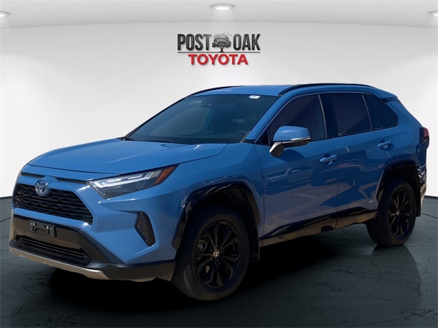2022 Toyota RAV4 Hybrid SE photo 3