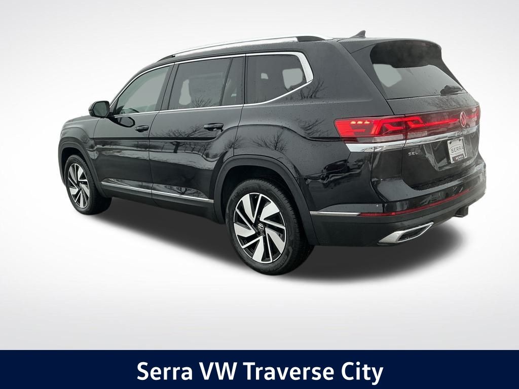 2026 Volkswagen Atlas SEL's photo