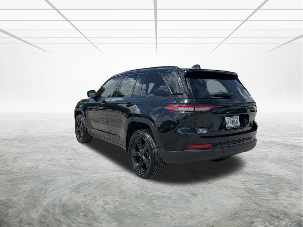 2025 Jeep Grand Cherokee Altitude X photo 6