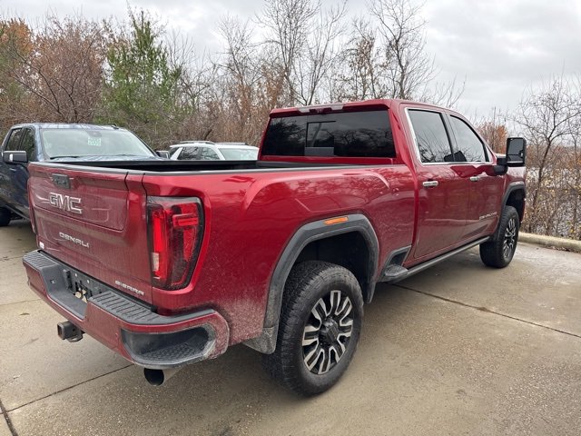 2023 Gmc Sierra 2500 HD Denali photo 3