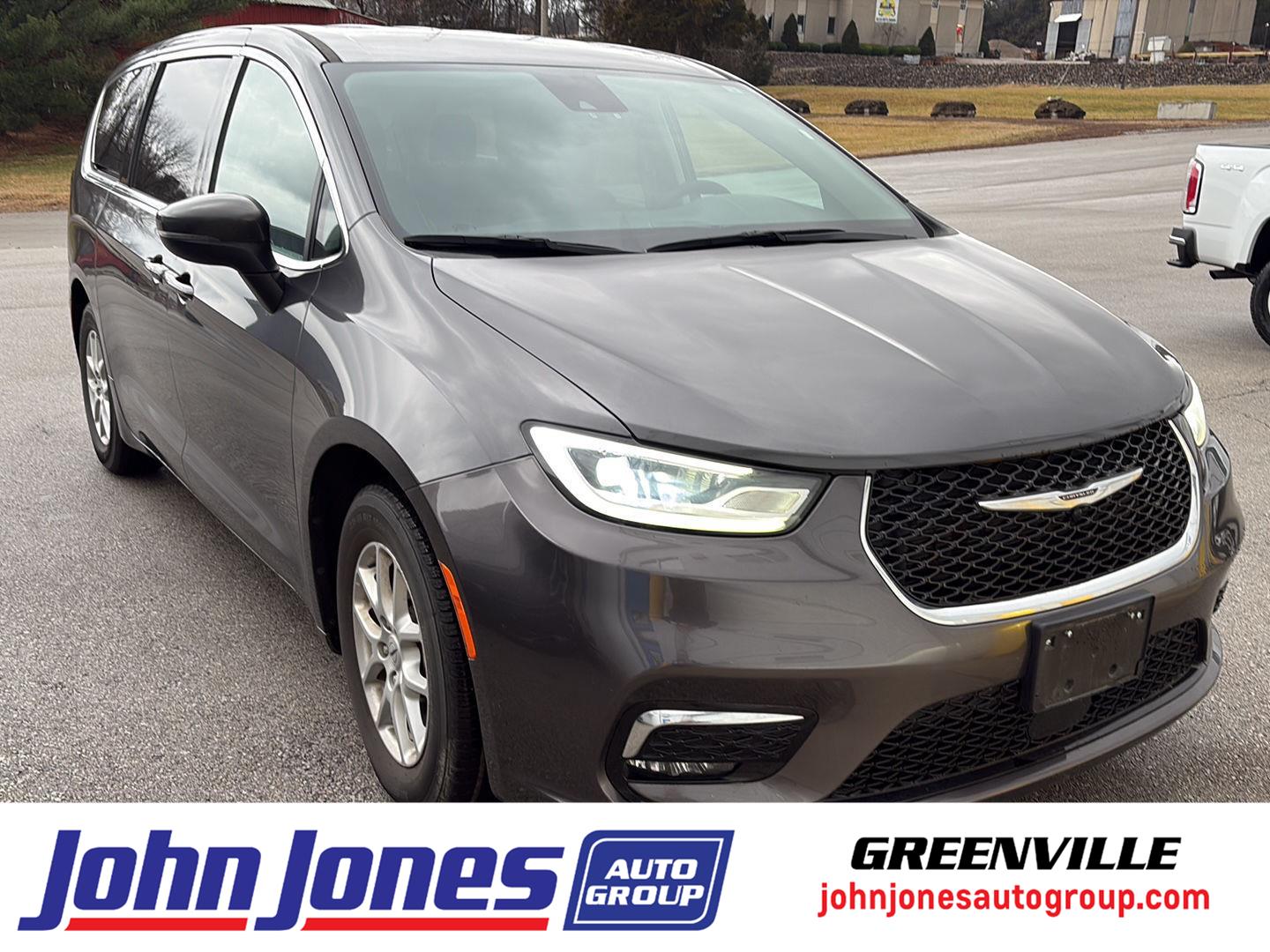 2023 Chrysler Pacifica Touring L